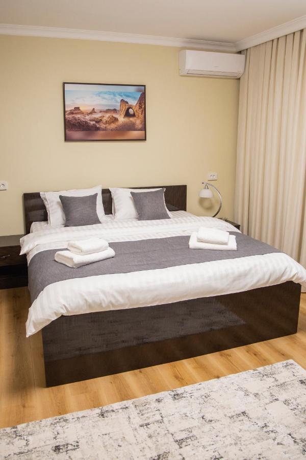 Hotel Vostok Tashkent Bagian luar foto