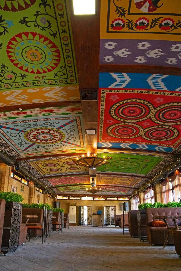Hotel Vostok Tashkent Bagian luar foto